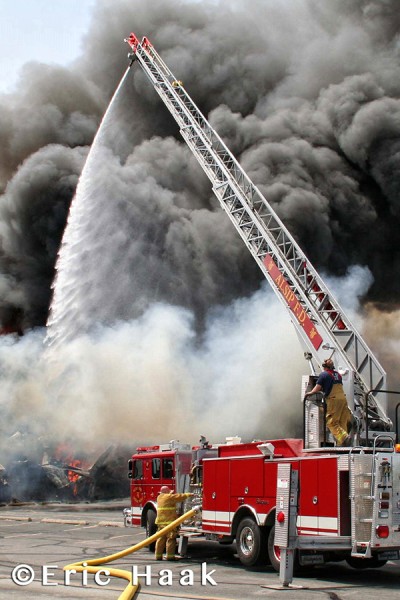 Fox Lumber Company fire in Alsip IL