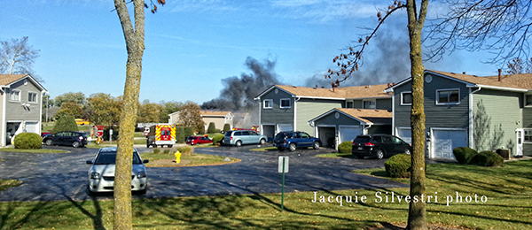 3 firefighters injured at 2-alarm fire in Gurnee IL 10-27-13