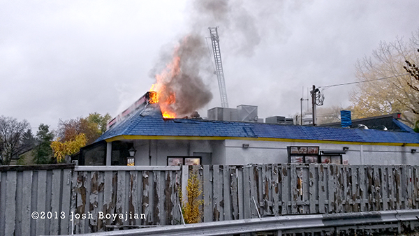 Burger King restaurant burns in Berwyn IL