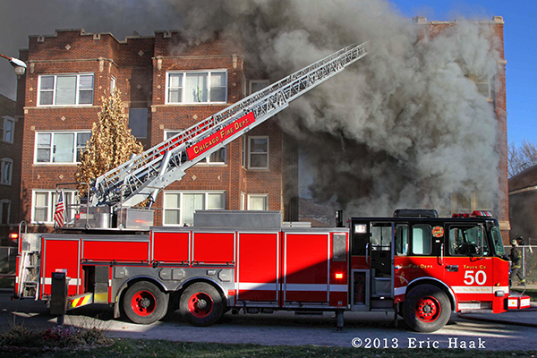 Chicago firefighters battle smokey blaze