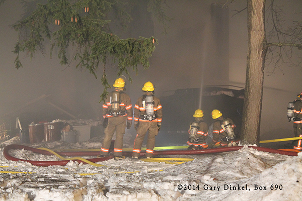 house fire photos from New Hamburg Ontario 1-11-14