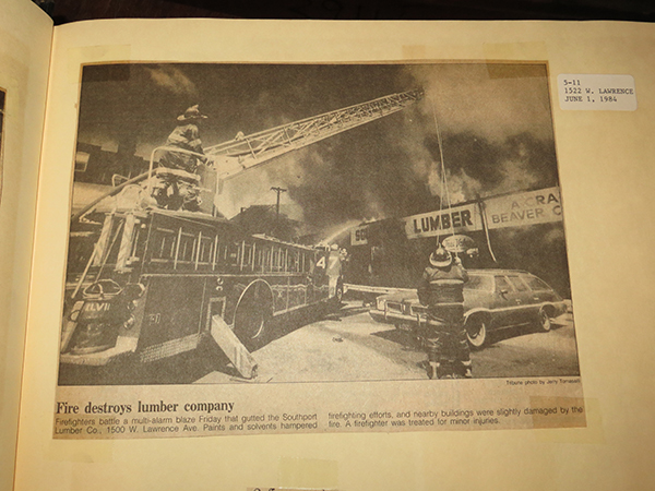 old newspaper photo of 5-11 alarm fire in Chicago