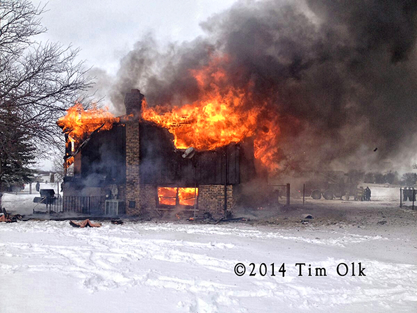 Lynwood house fully engulfed by fire 1-26-14