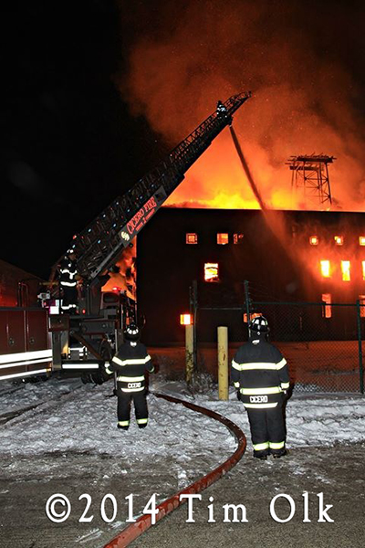 massive warehouse fire in Cicero IL 1-21-14
