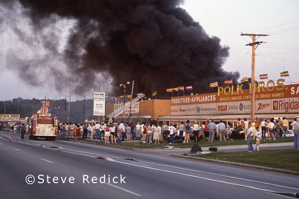 Polk Brothers warehouse fire 1987