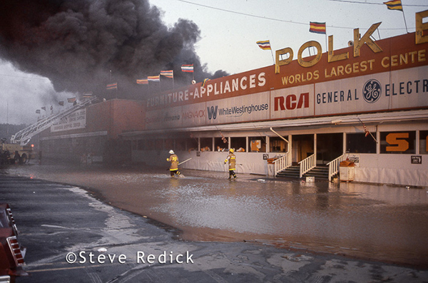 Polk Brothers warehouse fire 1987