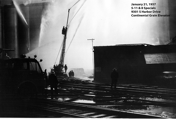 grain elevator fire in Chicago 1957