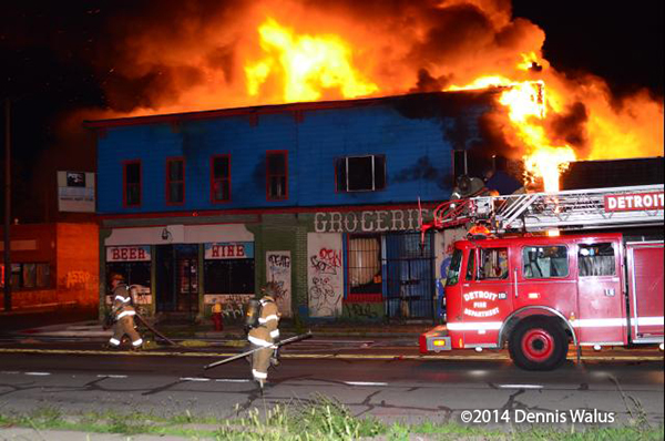 commercial fire at night in Detroit
