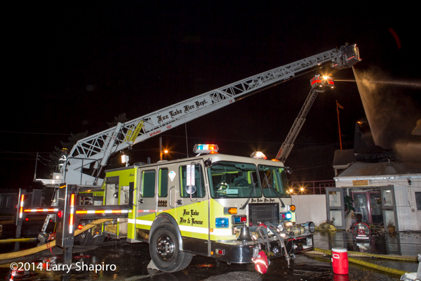 Nova Quintech Skayarm tower ladder at fire scene