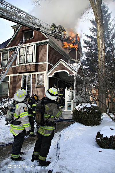 fire chiefs at house fire