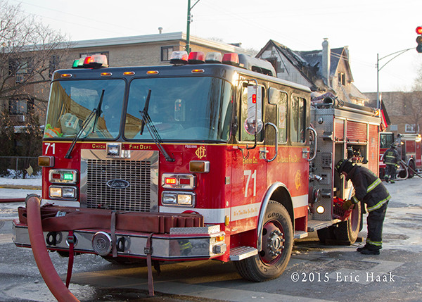 Chicago FD Engine 71 at a fire scene