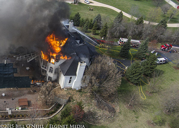 drone fottag of massive house fire