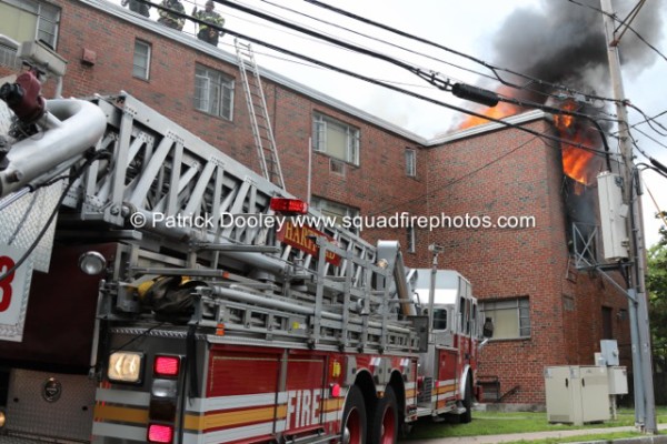 Sutphen tower ladder at Hartford 2-alarm fire
