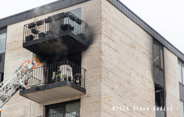 apartment building fire in Niles IL