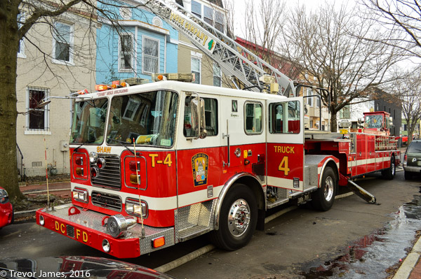 DCFD fire apparatus | FireScenes.Net