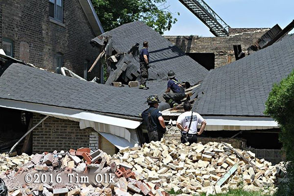 roof of house collapses