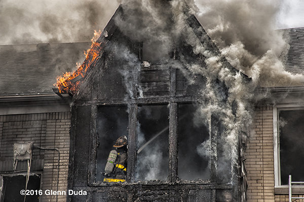 Detroit firefigher overhauls after fire