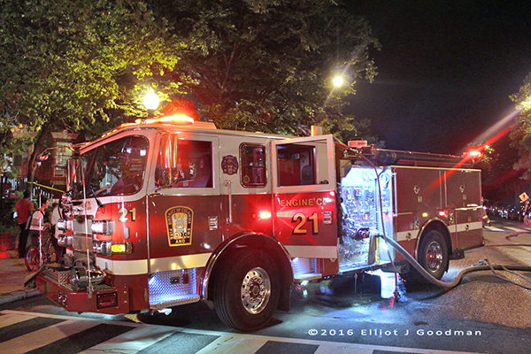 DCFD Engine 21 at a fire scene