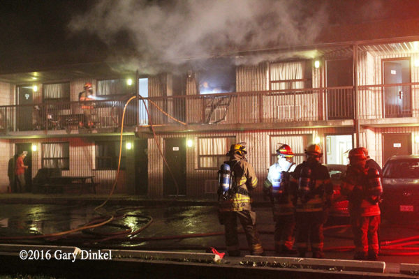 motel fire in Kitchener Ontario 11-4-16