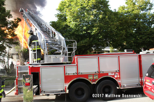 Detroit ladder truck with elevated master stream