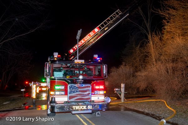 Lincolnshire-Riverwoods FPD Truck 51 quint with lines of
