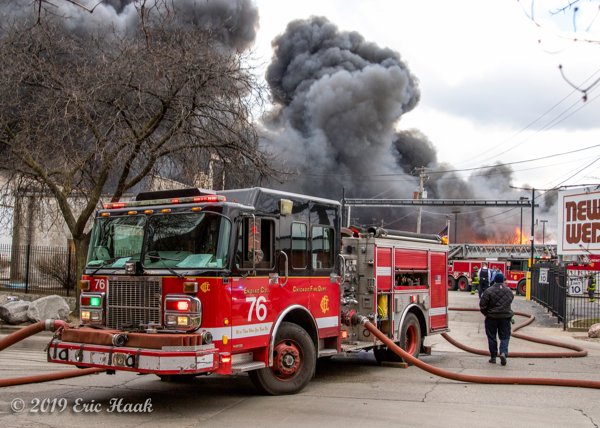 Chicago FD Engine 76 pumping at a huge fire