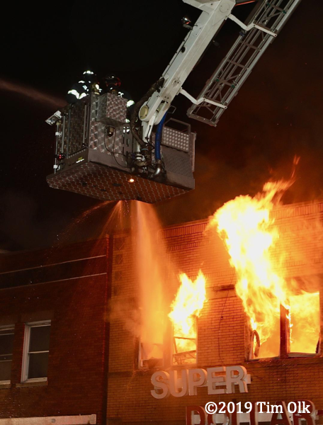 Melrose Park FD E-ONE Bronto Sky-Lift at fire scene