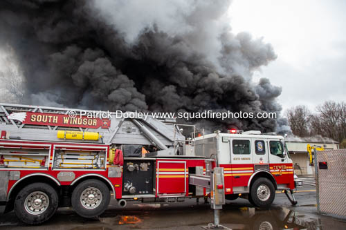 2-Alarm commercial building fire in South Windsor CT
