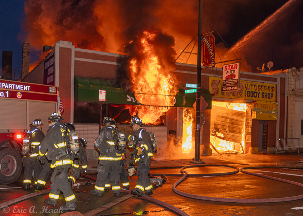 #firescenes.net; #EricHaak; #CFD; #massivefire; #rosenbaueramerica; #ChicagoFD; #firefighters;