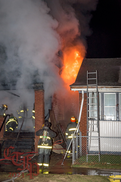 #firescenes.net; #DetroitFD; #firefighters; #flames; #dwelling; #JoshBoyajian; #Chi-TownFirePhotos;
