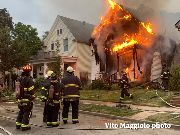 #firescenes.net; #VitoMaggiolo; #MilwaukeeFD; #housefire; #firechief;