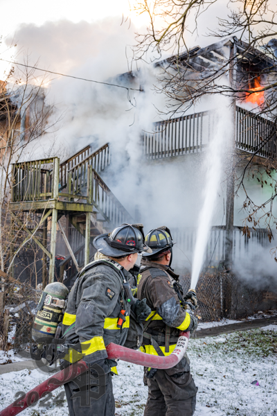 #chicagoareafire.com; #Chi-TownFirePhotos; #ChicagoFD; #firescene; #Flames;